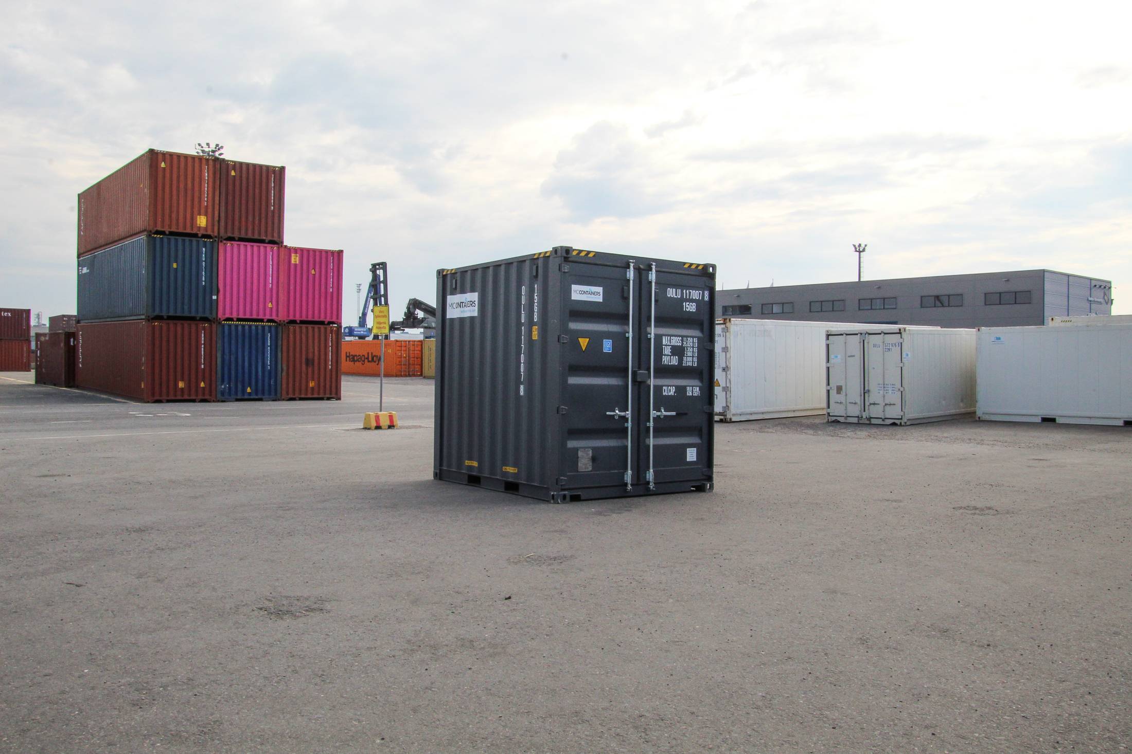 Imagem de referência: Shipping Container 3 m · ISO Corten